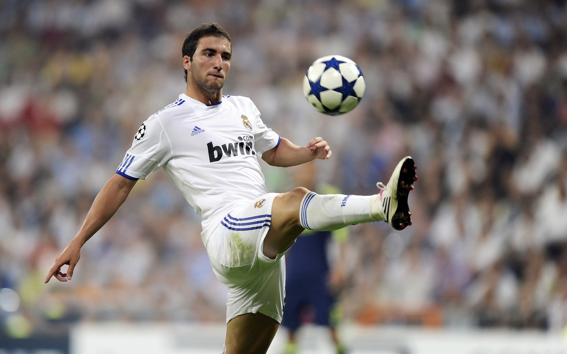 国际比赛日的公益活动让球员与当地社区互动,国际比赛的意义